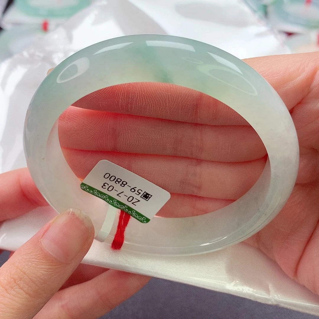 翡翠未镶嵌手镯缅甸天然a货翡翠手镯