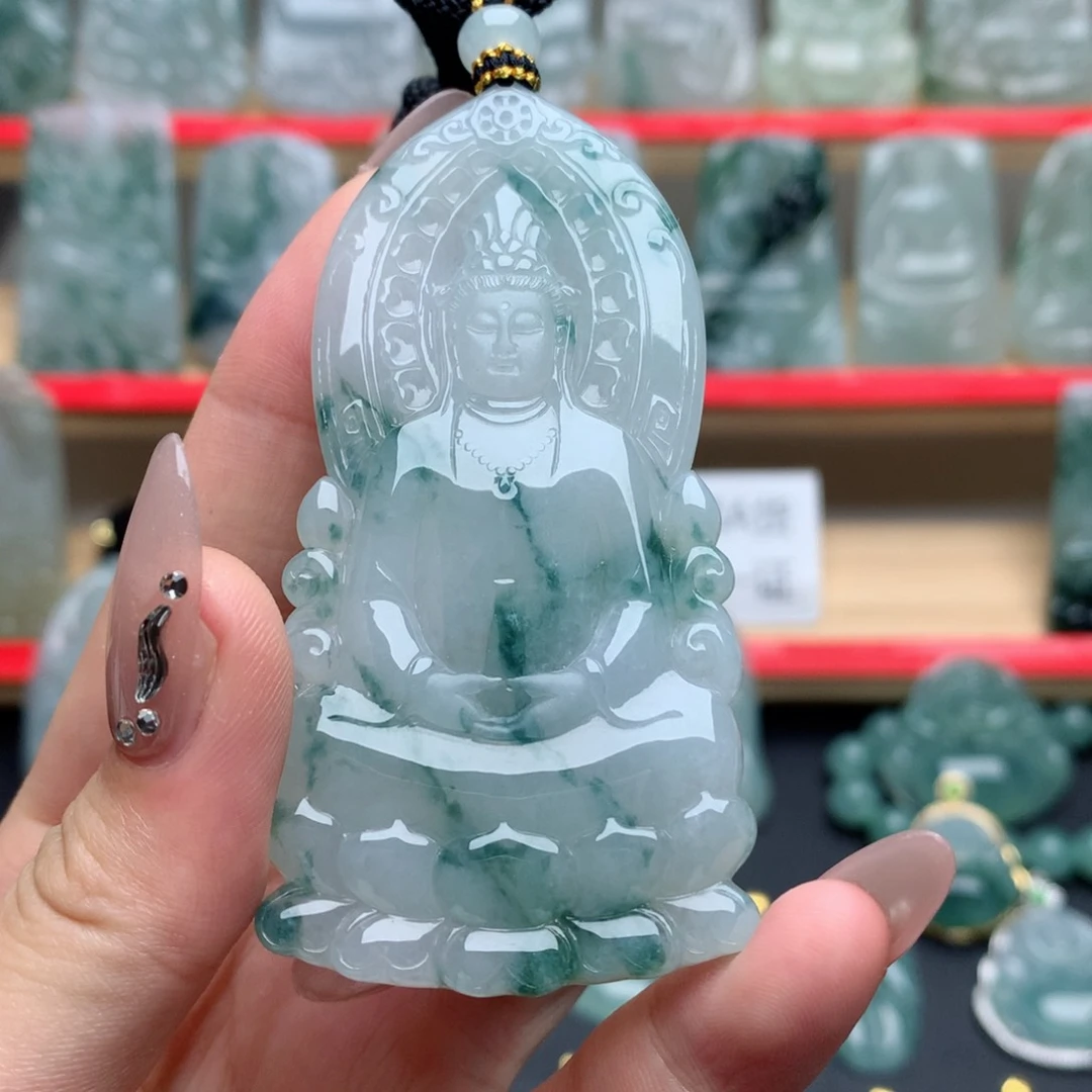 翡翠未镶嵌颈饰素衣