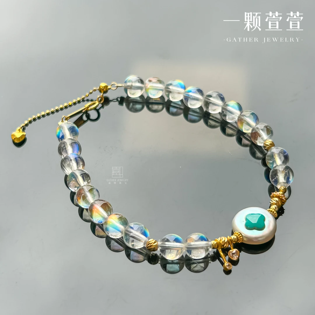 【流光溢彩】一颗萱萱 精美时尚马岛月光绿松手链930021