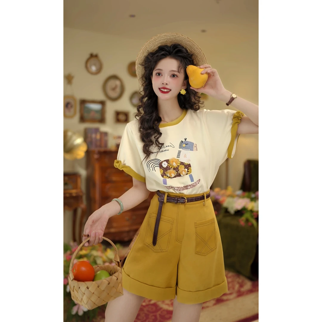 扣子家【童话小镇】复古港风休闲百搭T恤减龄印花上衣KW2023594