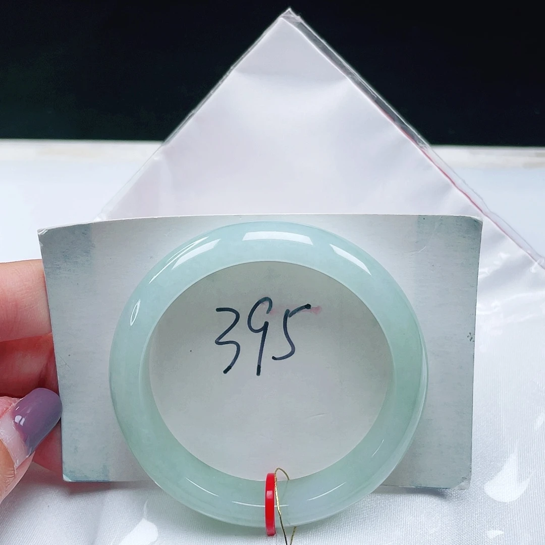 翡翠未镶嵌手镯缅甸翡翠50+