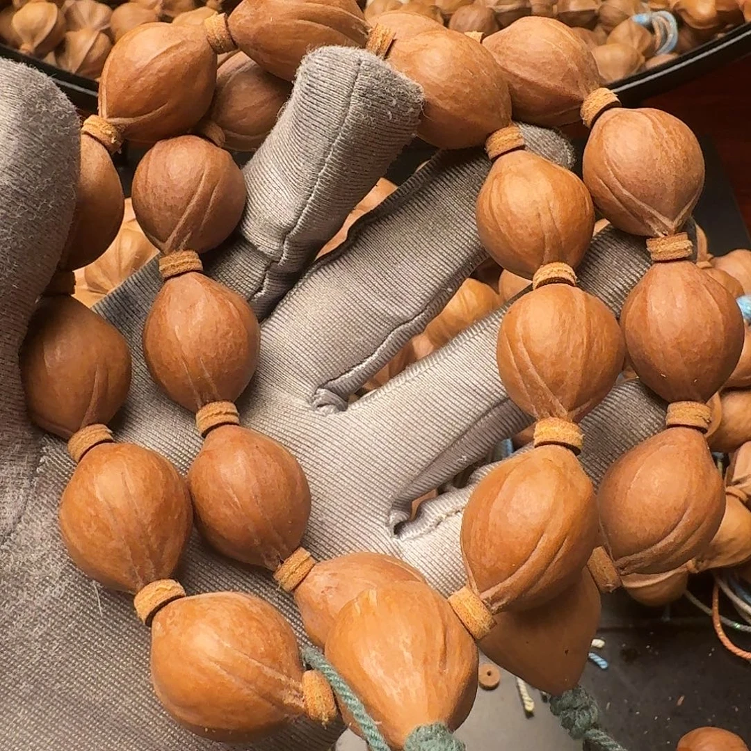 把件橄榄核梅林小圆