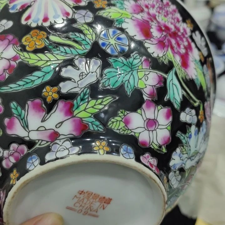 蕾****陶瓷景德镇大饭碗一个