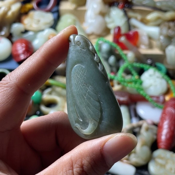 和田玉未镶嵌吊坠(不含链)