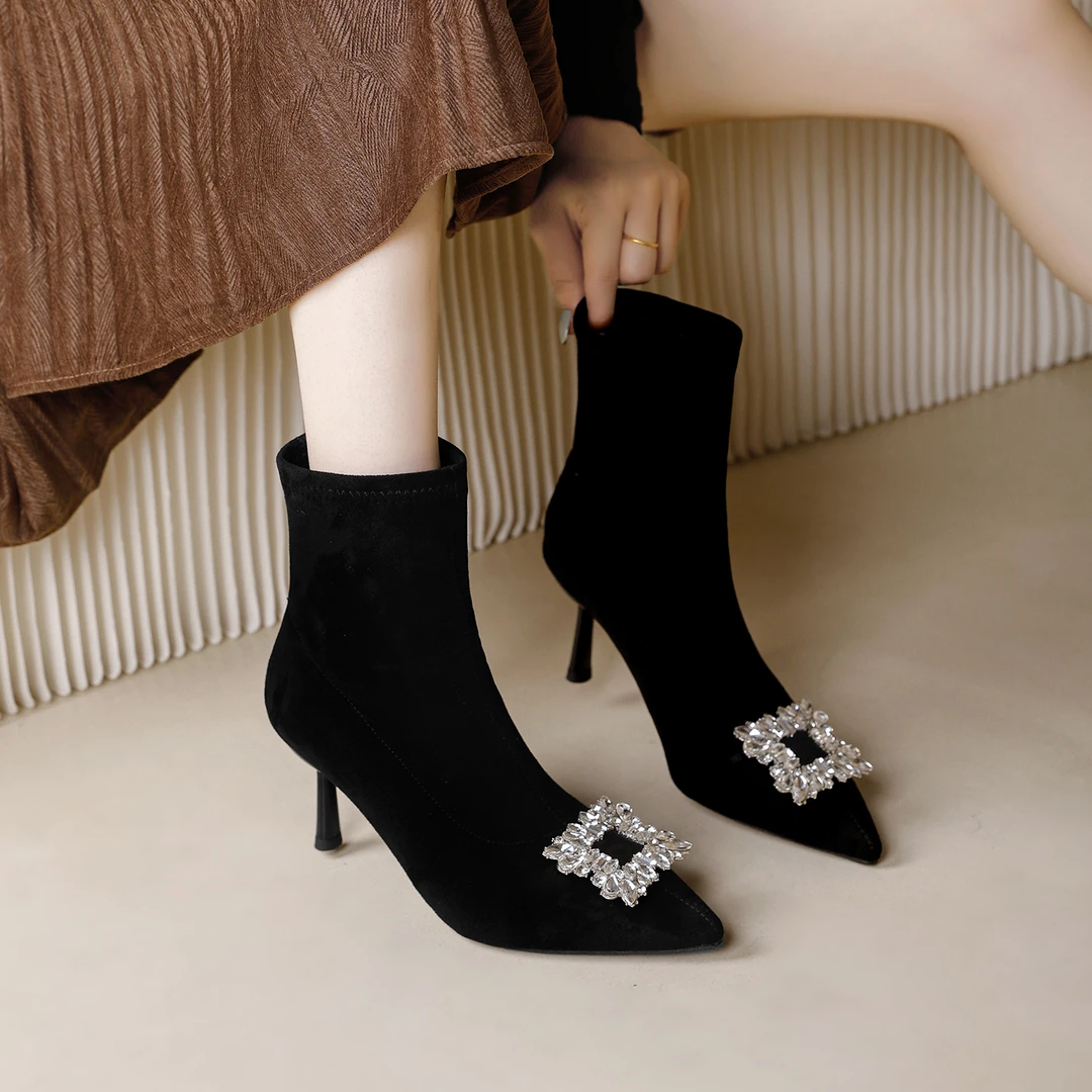 尖头高跟短靴子单靴秋冬新款百搭水钻袜靴气质细跟法式黑色短靴女