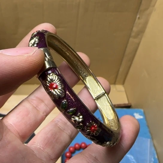 静*如图所示所拍即所得