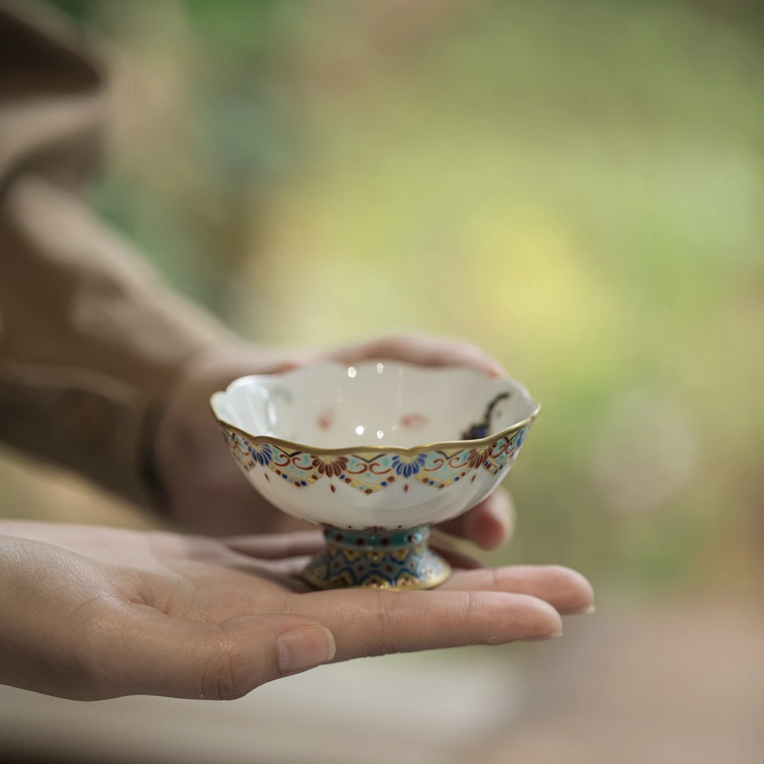 LX0454灵玺-珐琅彩内画蝴蝶杯