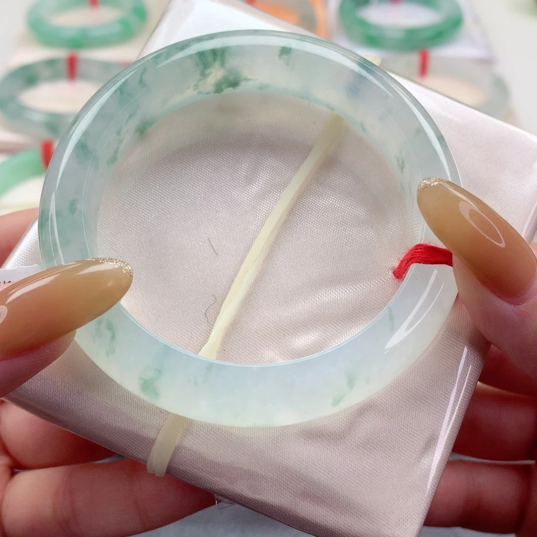 未镶嵌手镯翡翠9901皓腕凝霜 白冰飘花 上手显贵