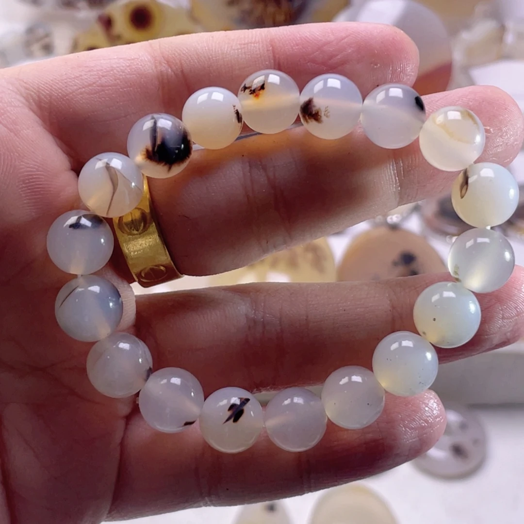 玛瑙/玉髓未镶嵌珠宝奇石