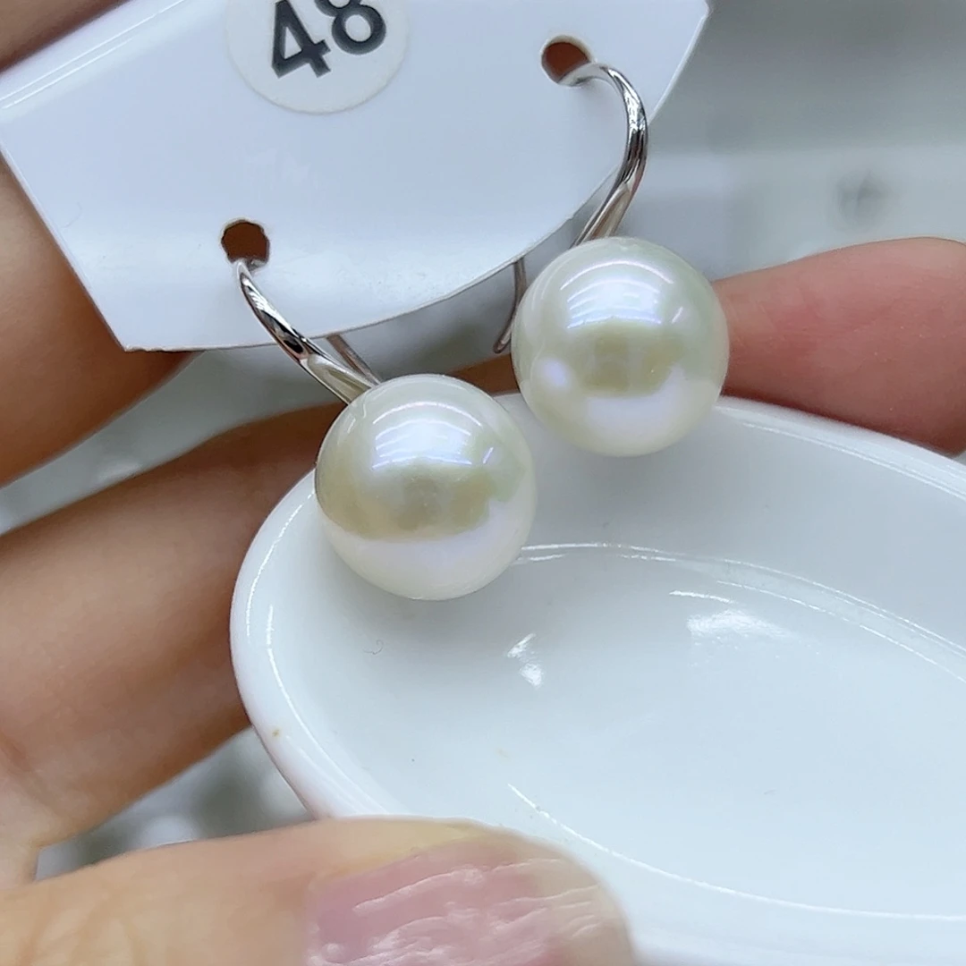 银S925镶嵌耳饰淡水珍珠