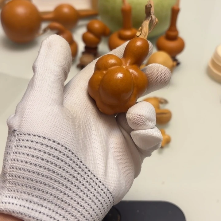 心***光天然手捻老皮葫芦