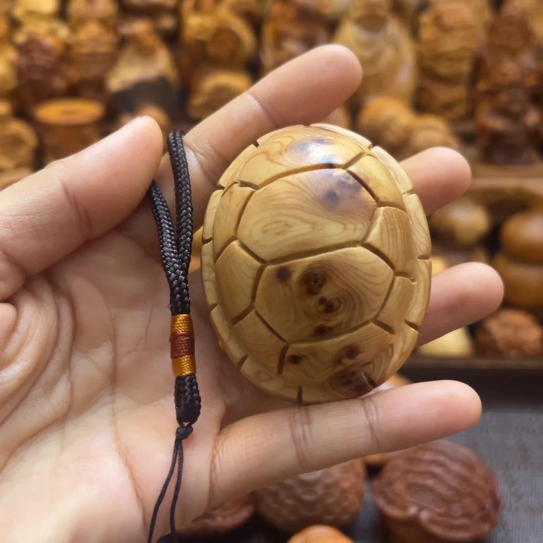 品***质柏木（崖柏）手把件