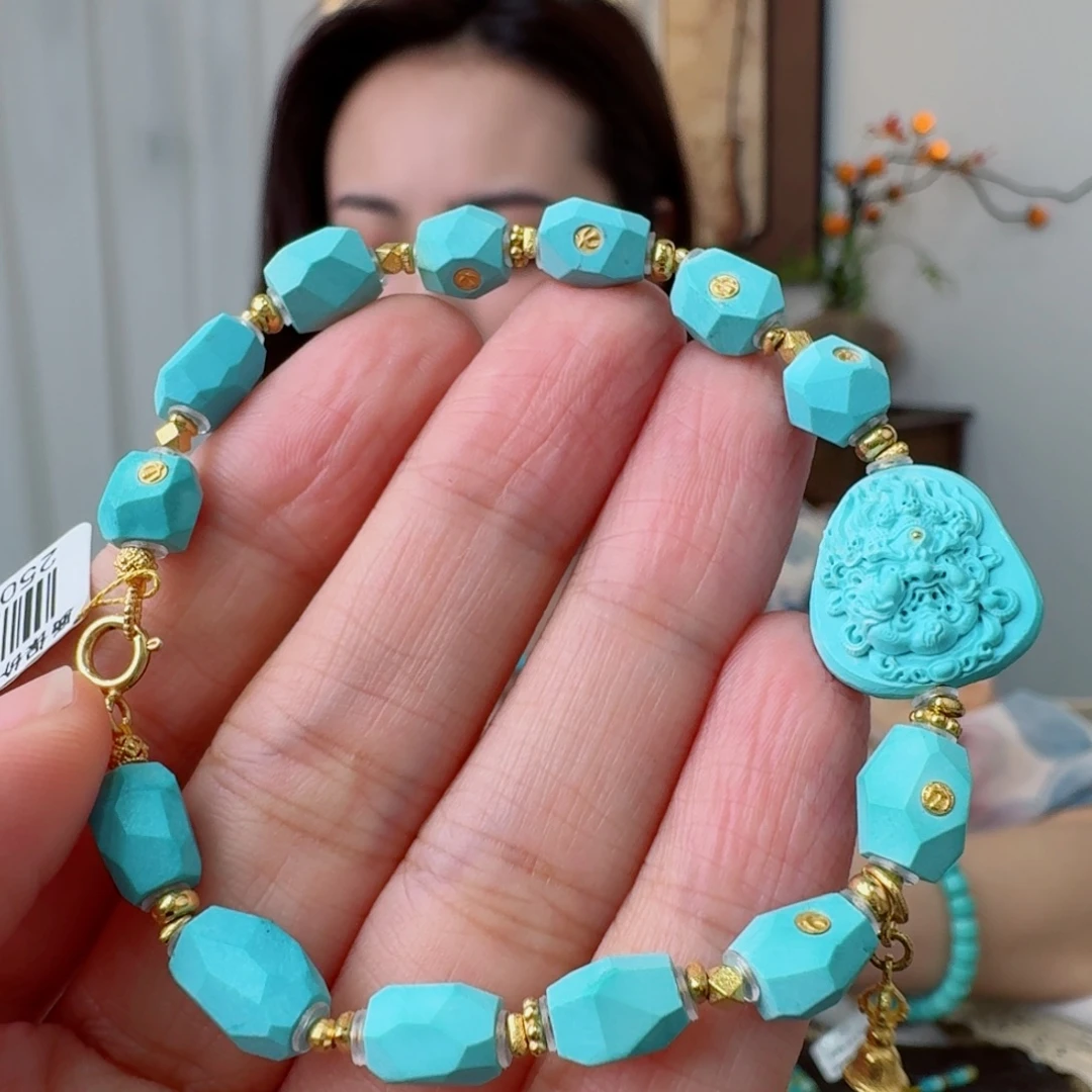 未镶嵌绿松石珠宝奇石