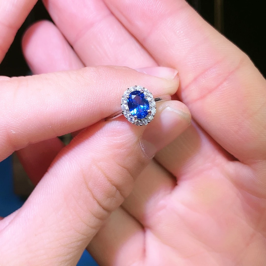 蓝宝石戒指银S925镶嵌