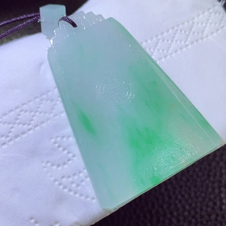 未镶嵌定制翡翠翡翠