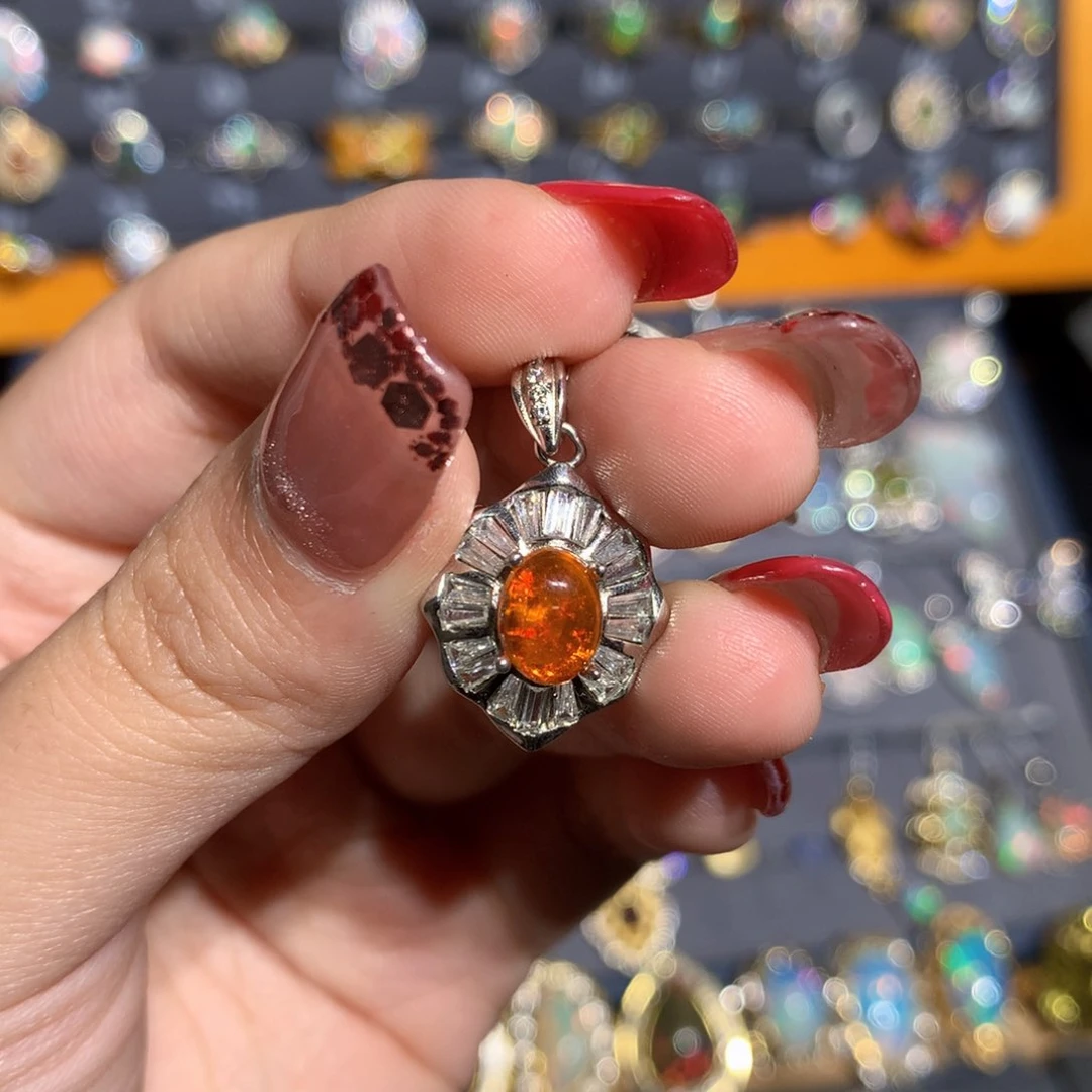 银S925镶嵌欧泊欧泊吊坠y