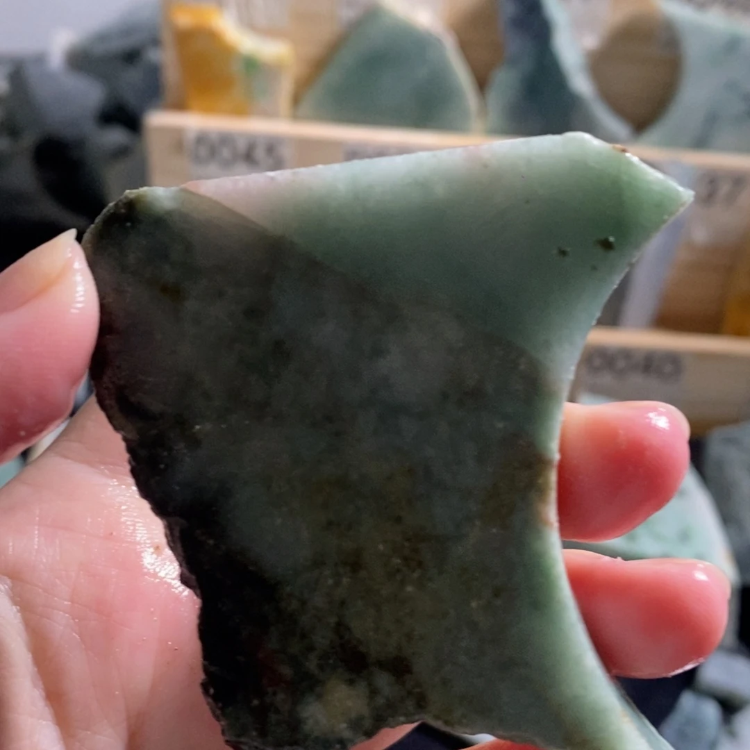 颈饰未镶嵌翡翠天然翡翠