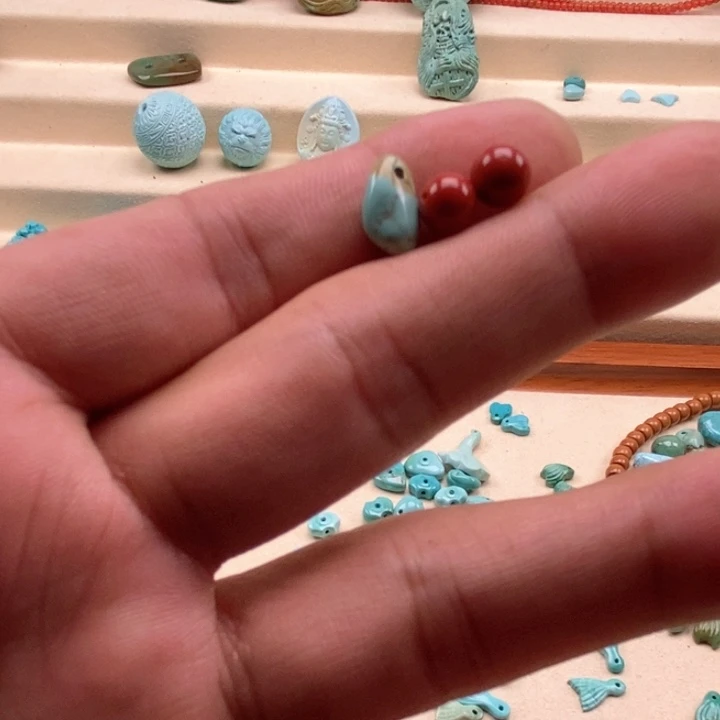 南红玛瑙未镶嵌珠宝半成品