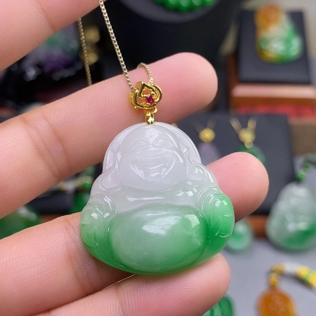 吊坠(赠链)未镶嵌翡翠