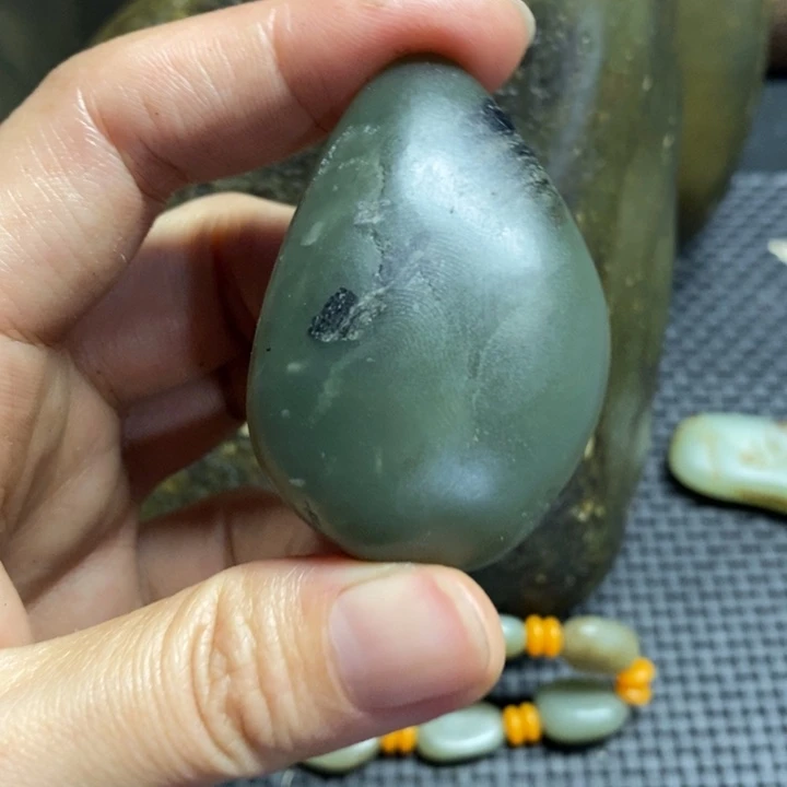 未镶嵌和田玉挂件