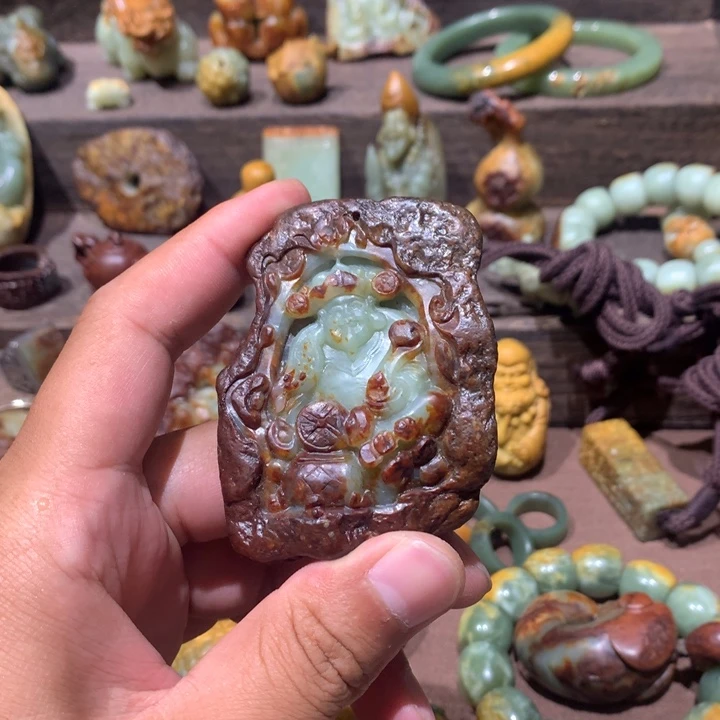 岫岩河磨玉（透闪石质玉）未镶嵌挂件