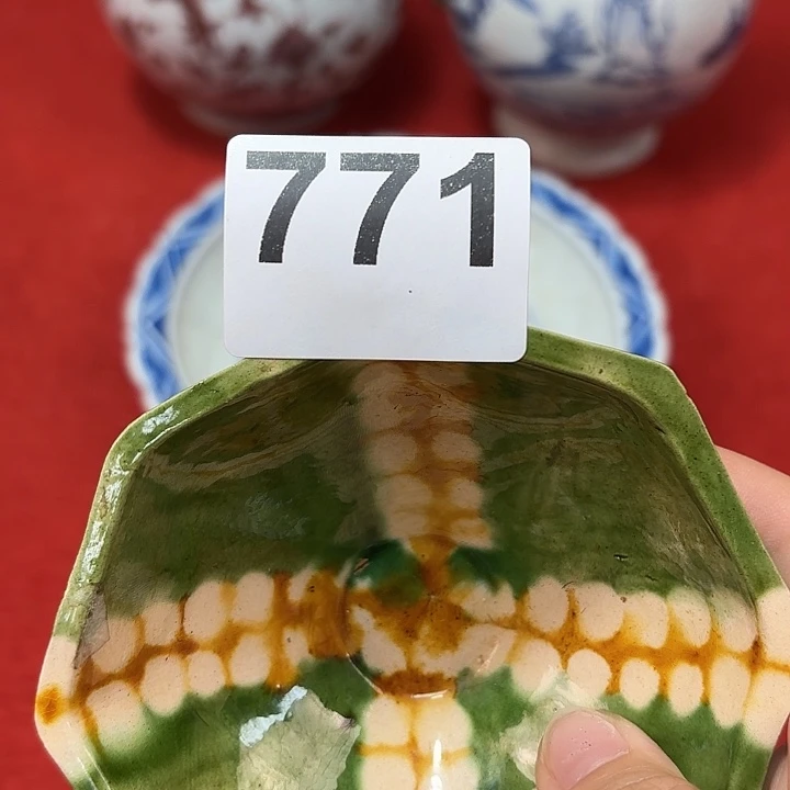 瓷片