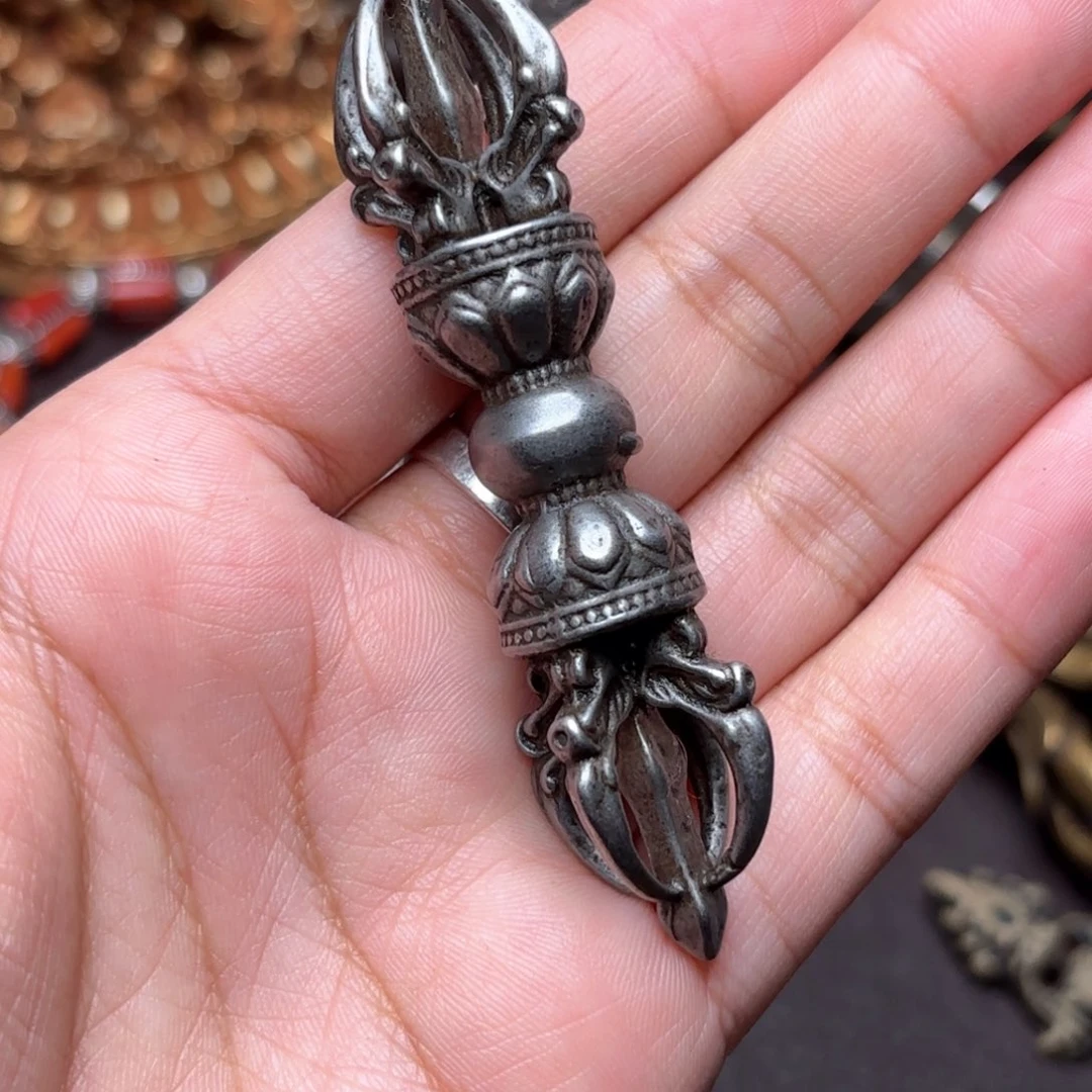 铜星月菩提吊坠项链