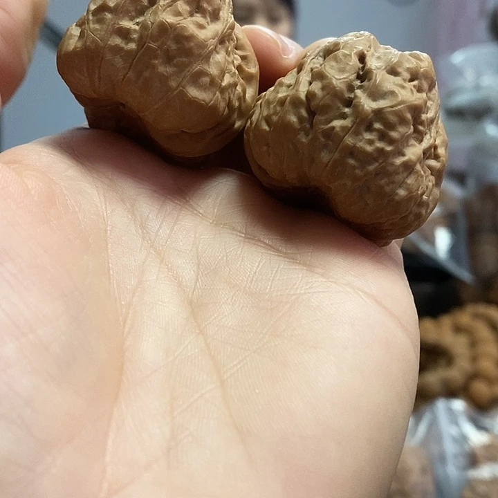 文玩核桃把件37红皮蛤蟆头矮壮