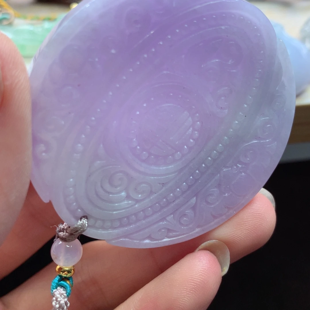 颈饰未镶嵌翡翠吊坠