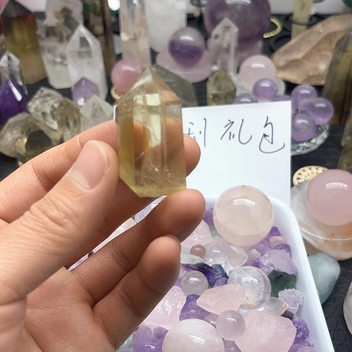 水晶38未镶嵌黄水晶