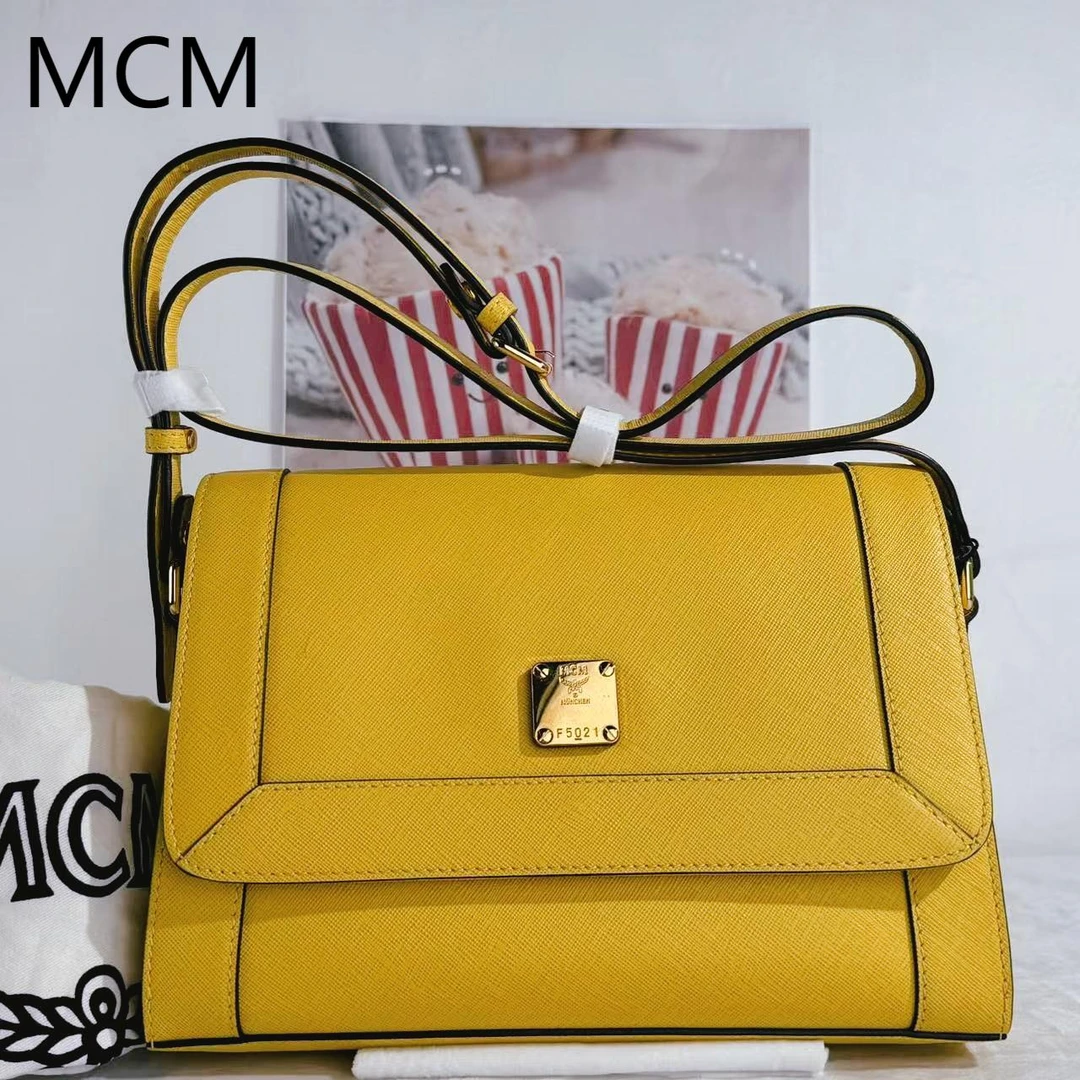 95新 MCM 黄色斜挎包G25310427底长26X19