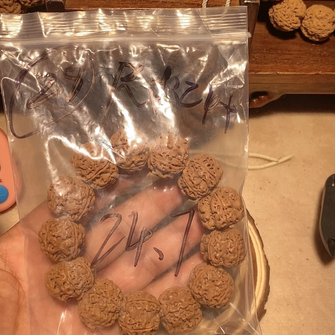 金刚菩提手串28。