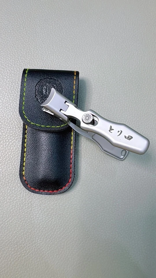 大开口防飞溅指甲刀，皮套装