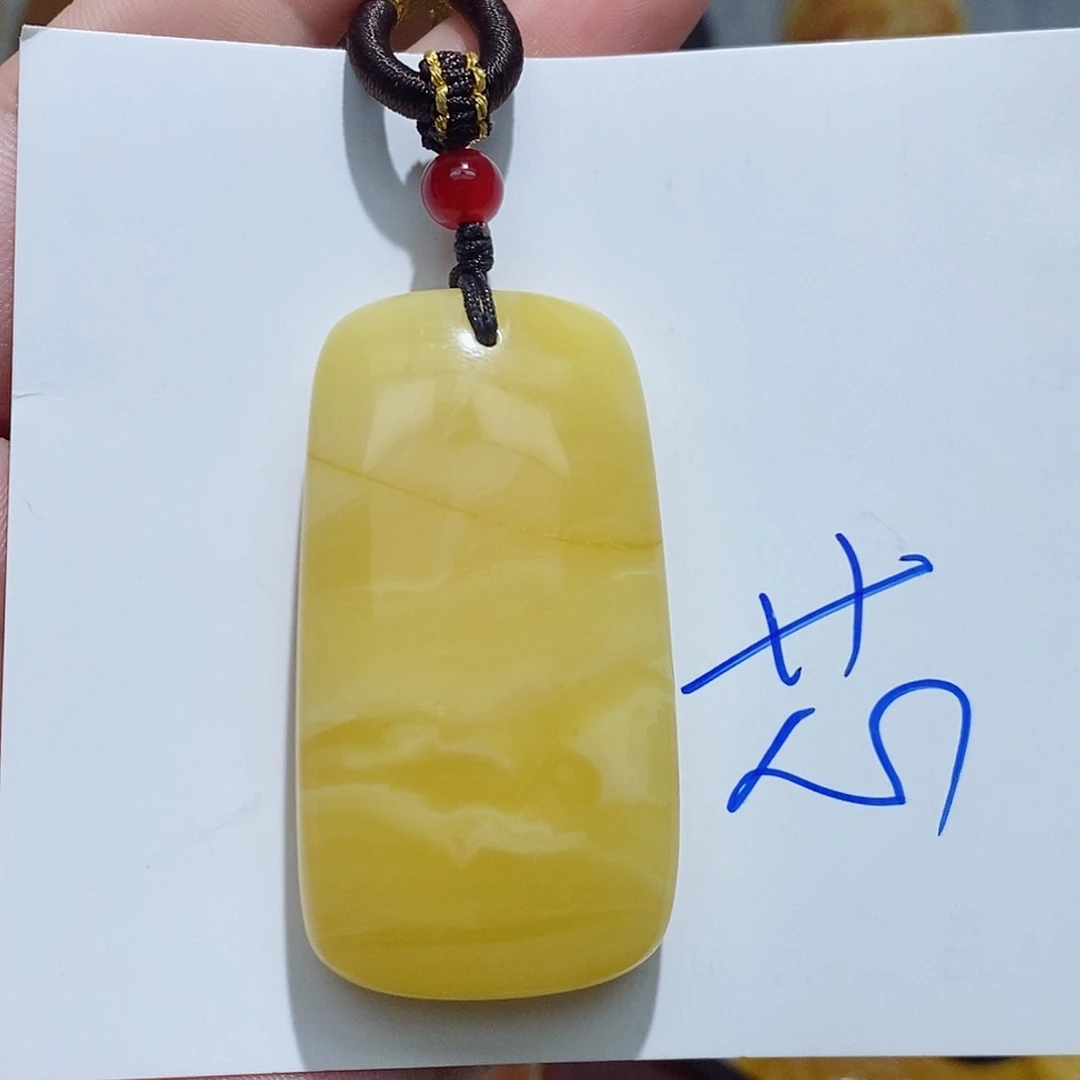 定制琥珀未镶嵌蜜蜡