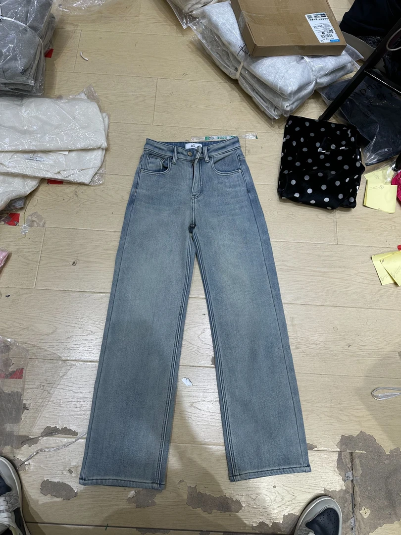 89709百搭窄版直筒牛仔裤