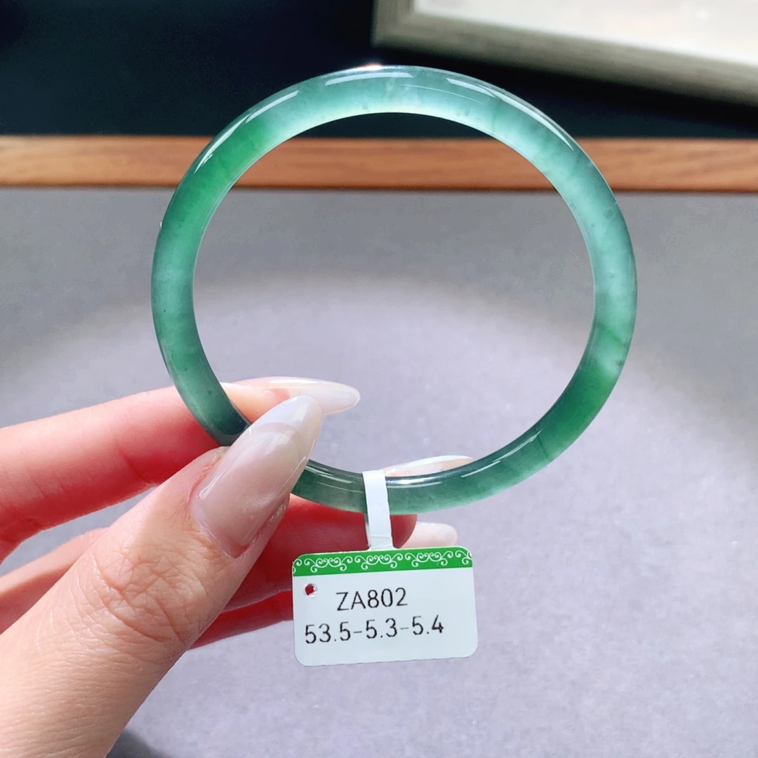 翡翠未镶嵌手镯天然