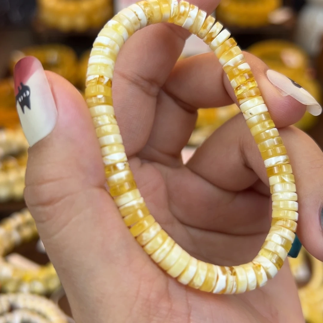 琥珀裸石未镶嵌knnnnnnn