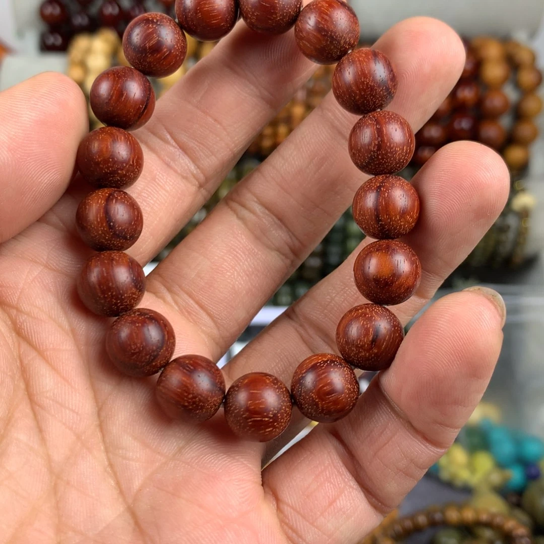 赵***市绿檀小叶12圆珠老料