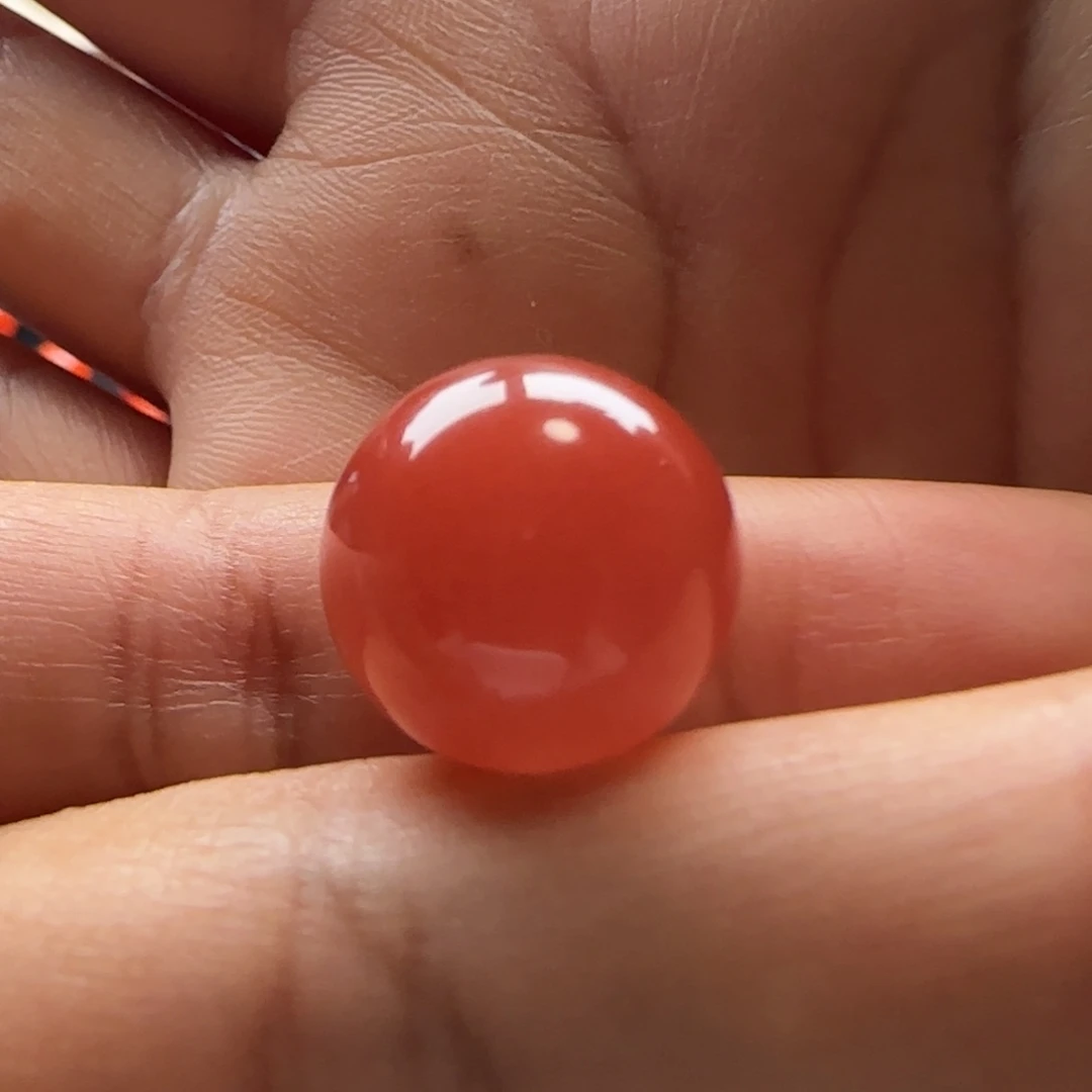 南红玛瑙未镶嵌圆珠14.5白点