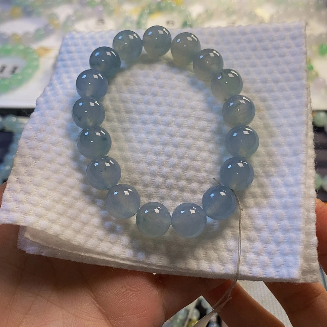 未镶嵌定制翡翠翡翠.