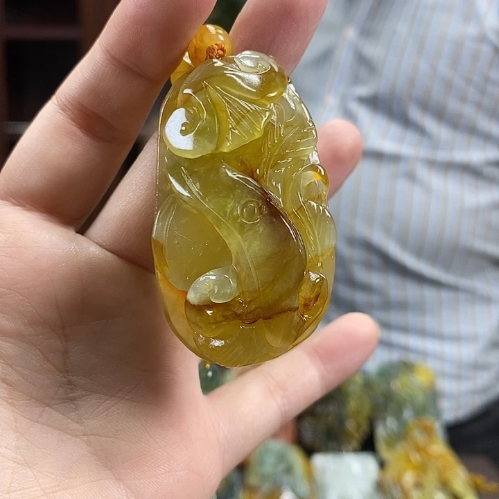 未镶嵌蛇纹石玉颈饰