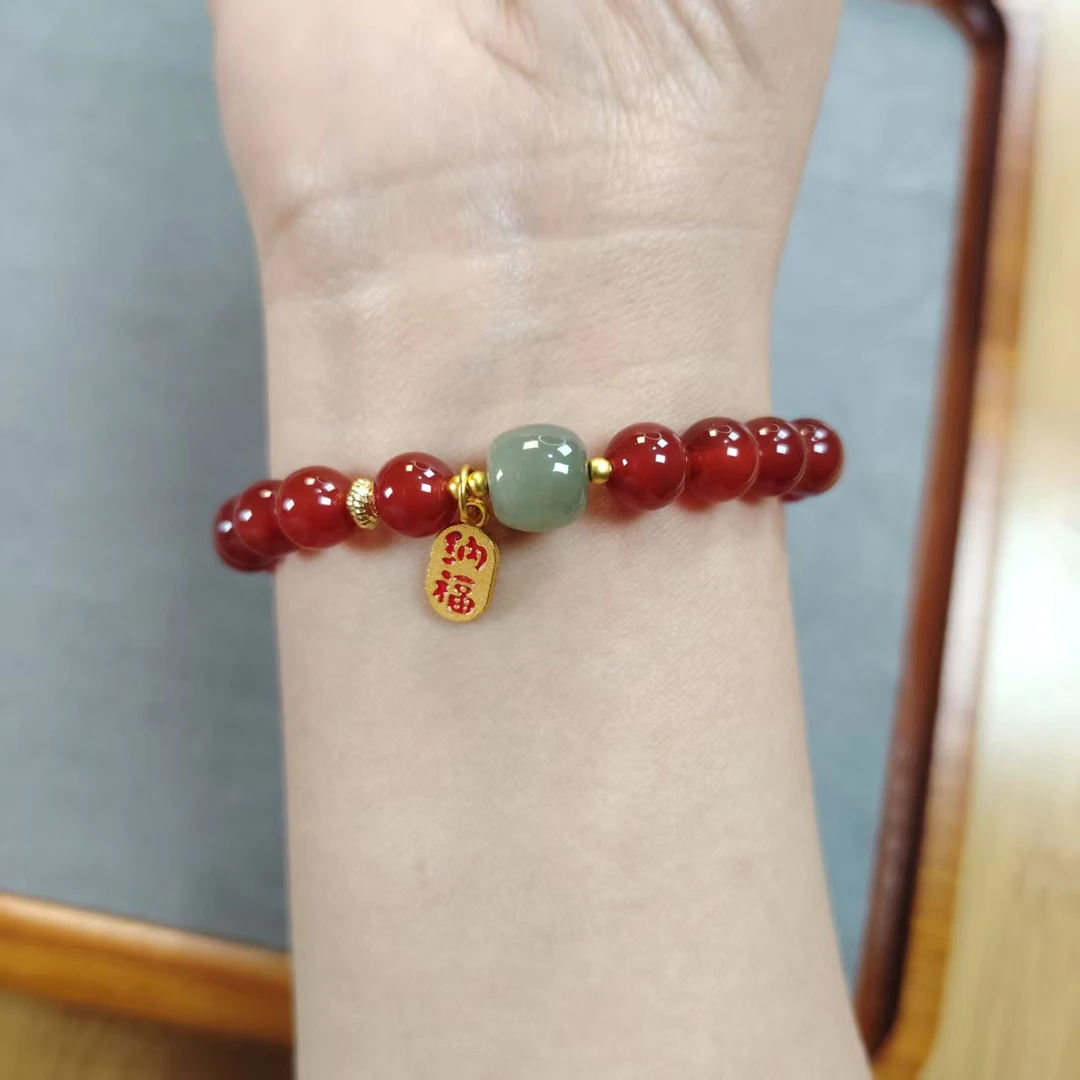 天然红玛瑙手串和田玉转运珠福牌本命年卡8mm