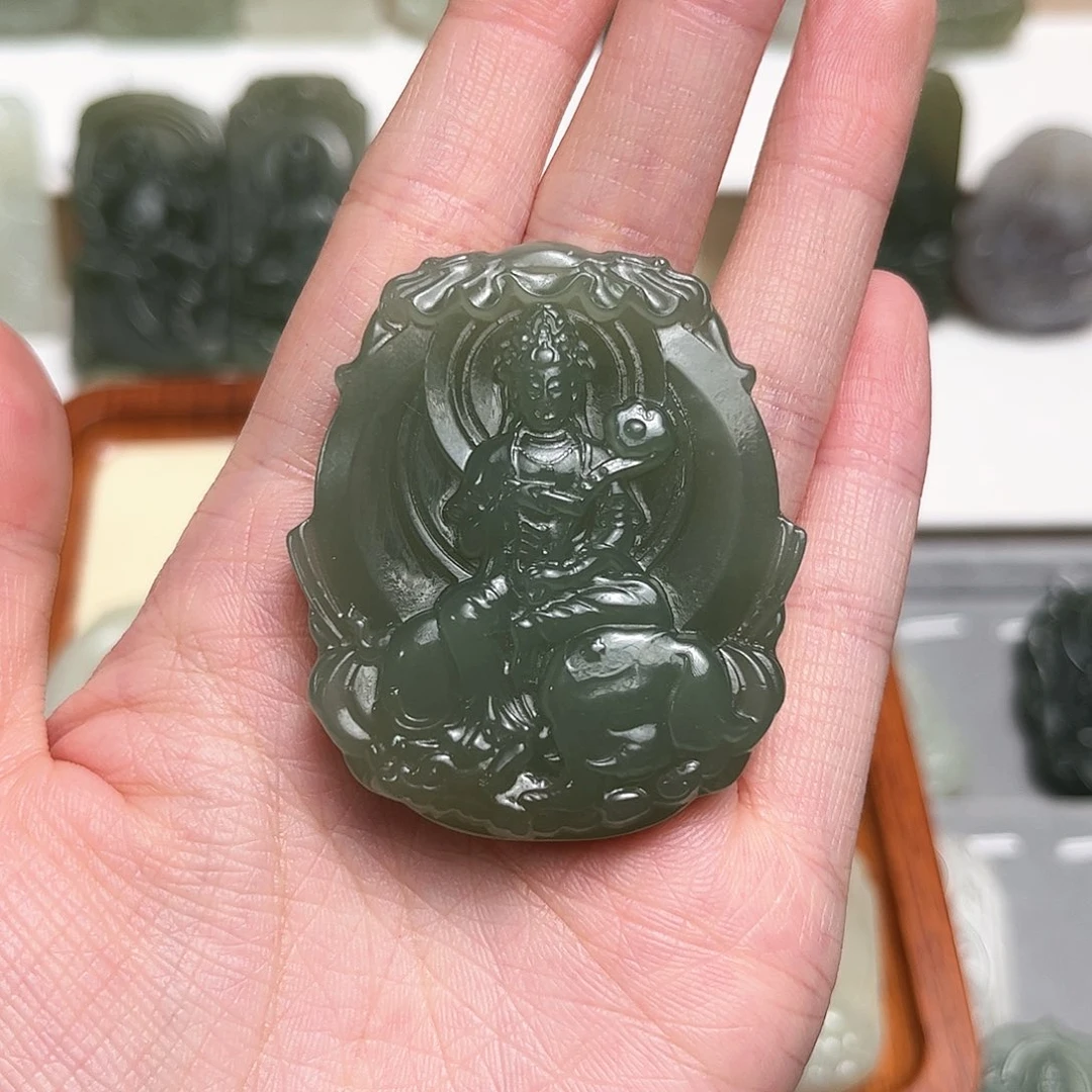 和田玉颈饰未镶嵌这***四