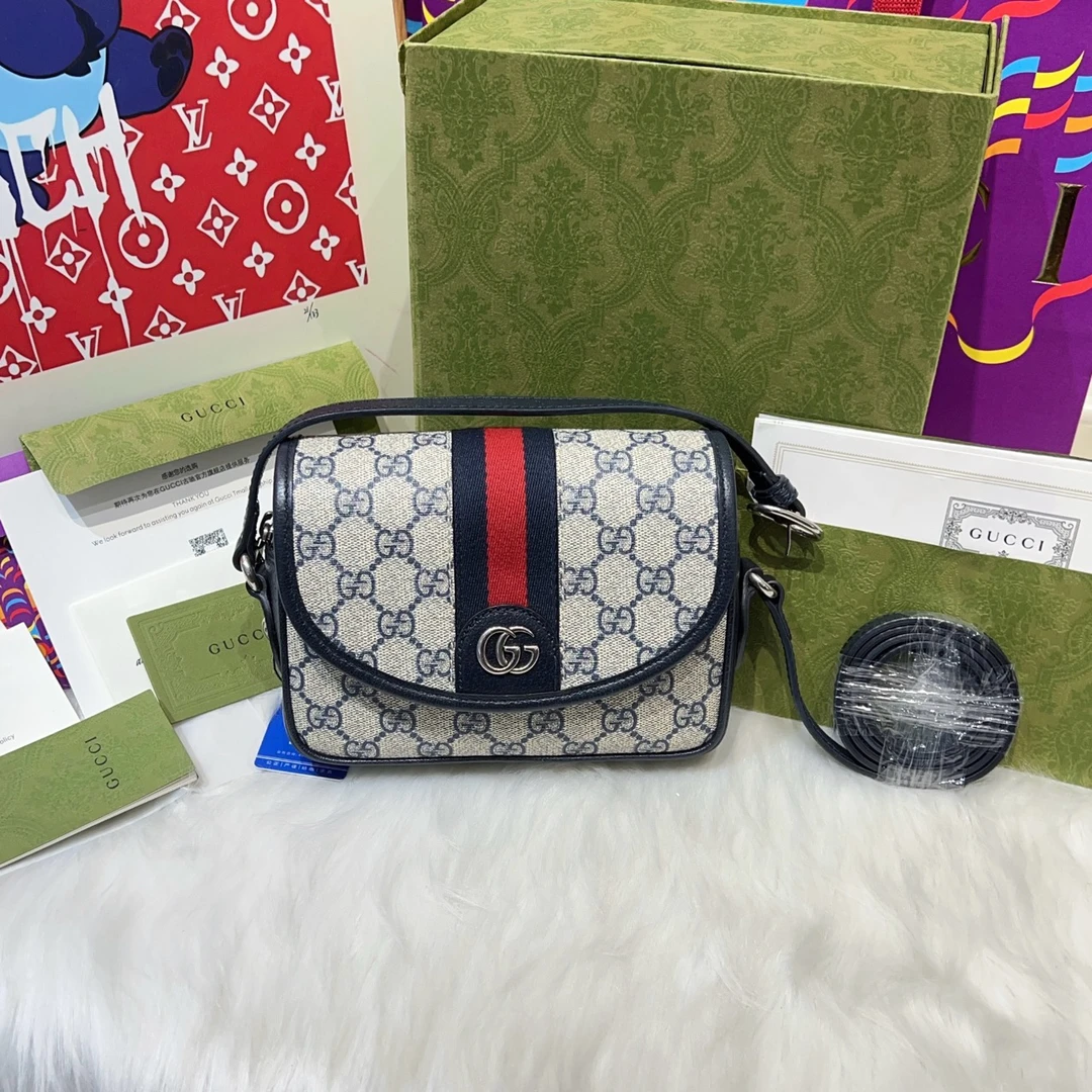全新未使用 GUCCI/古驰 gucci古驰新款盒子邮差包041标a6421