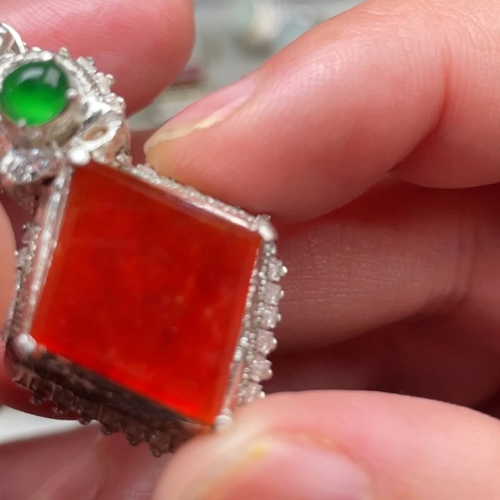 翡翠未镶嵌戒指缅甸天然