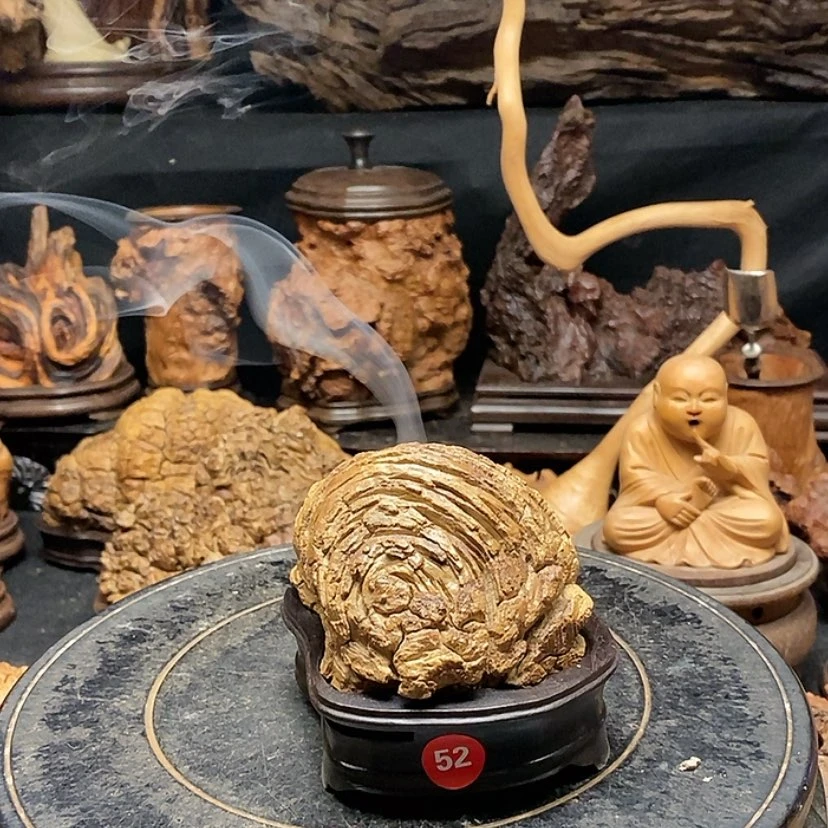 【闪购商品】违**称52号风化胡杨木香炉工艺