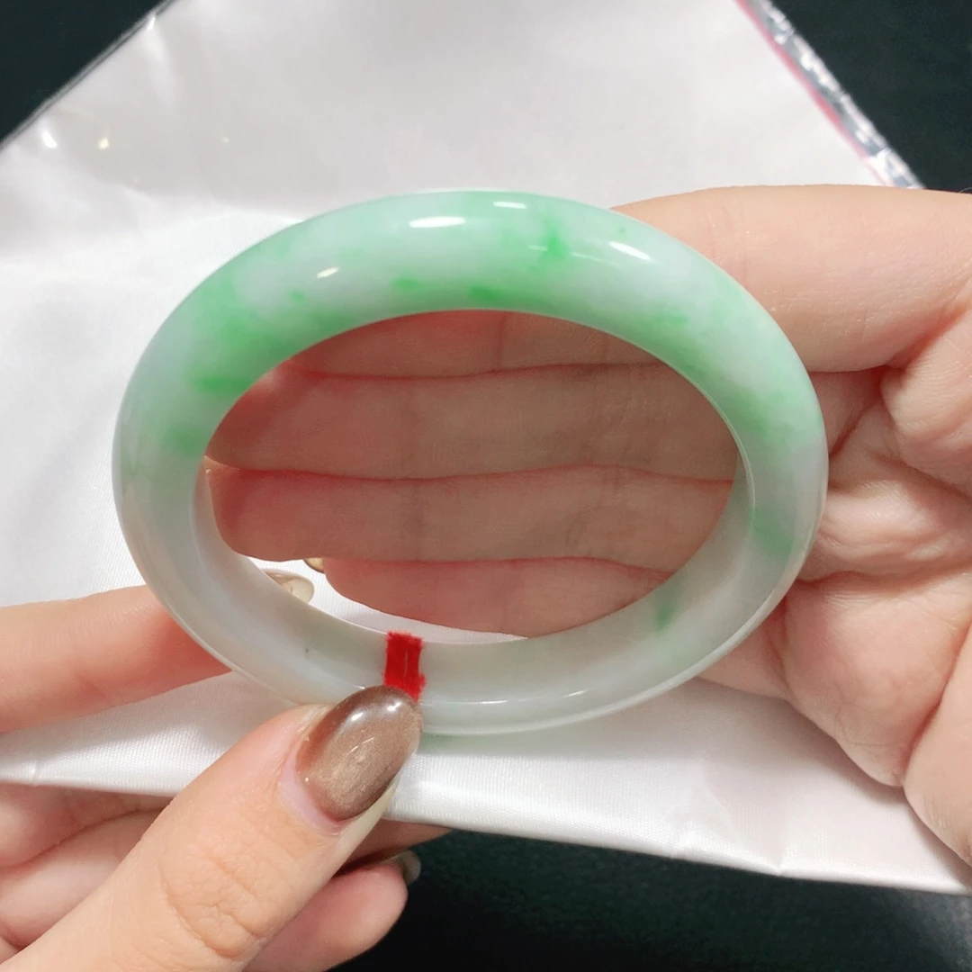 翡翠未镶嵌手镯54圈71766