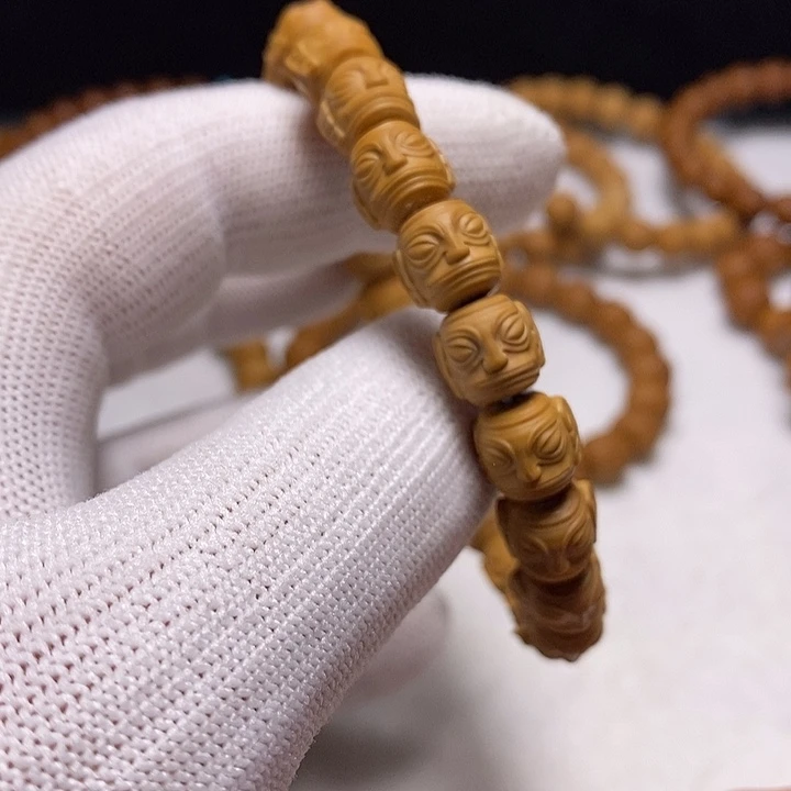 猴头核桃吊坠古：三星堆