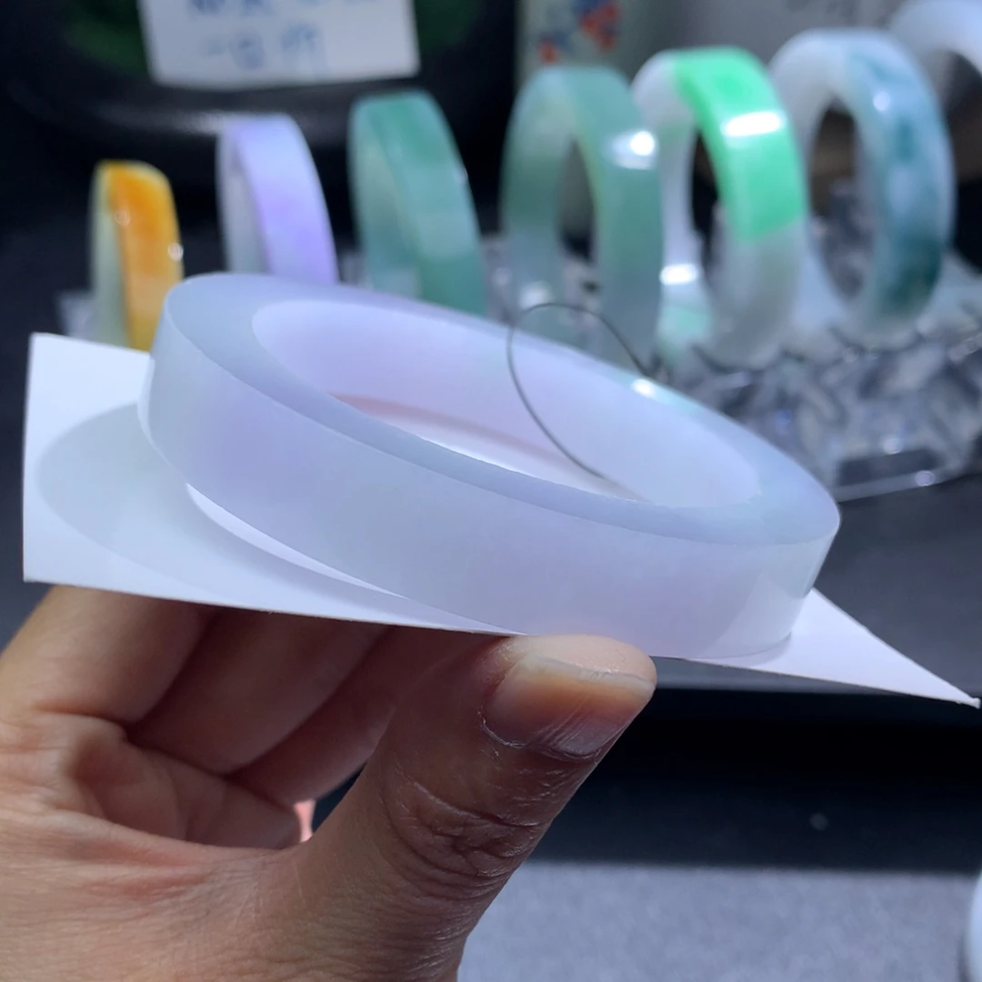 未镶嵌手镯定制翡翠