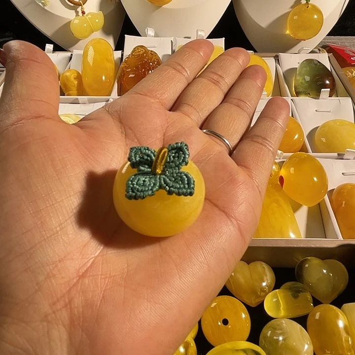 琥珀未镶嵌珠宝奇石柿子吊坠